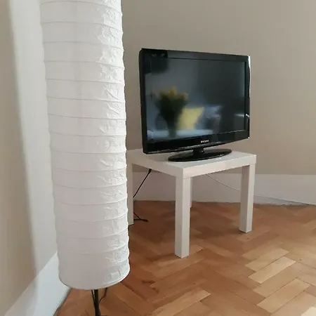 Happy Apartment, Apartmán *